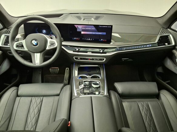 2026 BMW X7 40d I (G07) Рестайлинг, чёрный, 18950000 рублей - вид 3