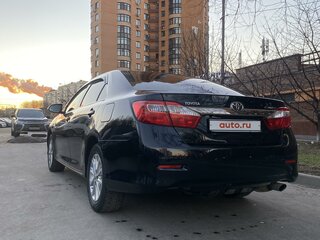 2013 Toyota Camry VII (XV50), чёрный, 1550000 рублей, вид 3
