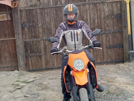 2006 KTM 950 SM, оранжевый, 420000 рублей, вид 5