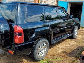 2007 Nissan Patrol V (Y61) Рестайлинг, чёрный, 3500000 рублей, вид 4