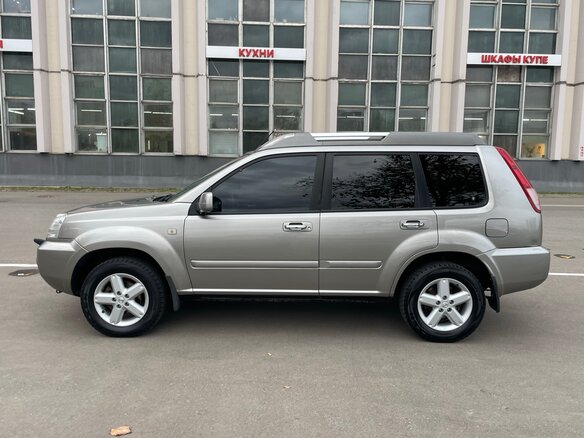 2005 Nissan X-Trail I Рестайлинг, серый - вид 8