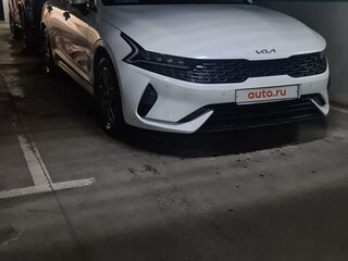 2021 Kia K5 III, белый, 2700000 рублей, вид 2