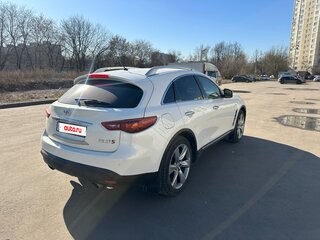 2011 Infiniti FX37 II (S51), белый, 1750000 рублей, вид 4