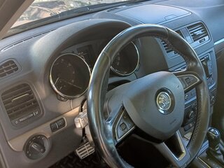 2014 Skoda Yeti I Рестайлинг, серый, 1300000 рублей, вид 5
