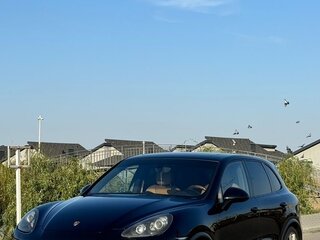 2011 Porsche Cayenne S II (958), чёрный, 3000000 рублей, вид 1