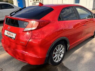 2012 Honda Civic IX, красный, 1100000 рублей, вид 3