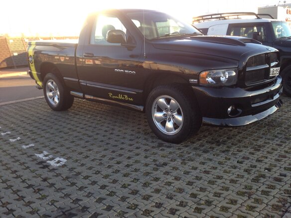 2005 Dodge RAM III (DR/DH), чёрный - вид 3