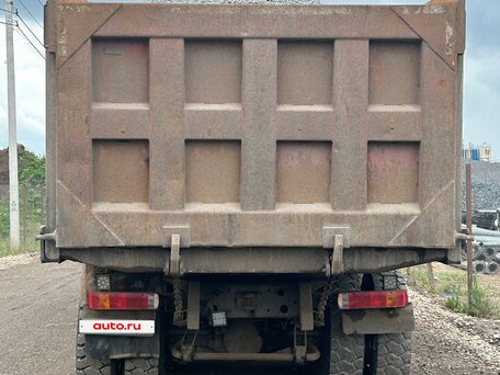 2011 Sinotruk Howo A5, красный, 1800000 рублей, вид 5