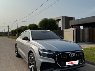 2020 Audi Q8 50 TDI I (4M), серый, 7050000 рублей, вид 4