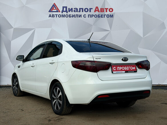 2014 Kia Rio III, белый - вид 6