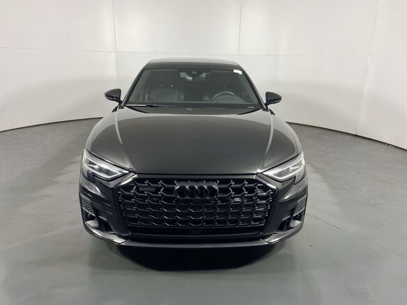 2025 Audi A8 Long 55 TFSI IV (D5) Рестайлинг, чёрный, 12899040 рублей - вид 1