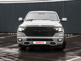 2019 Ram 1500 Crew Cab V, серый, 7550000 рублей, вид 2