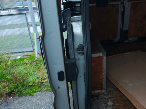 2010 Peugeot Boxer, серебристый, 500000 рублей - вид 10