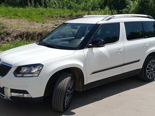 2017 Skoda Yeti I Рестайлинг, белый, 1795000 рублей, вид 1