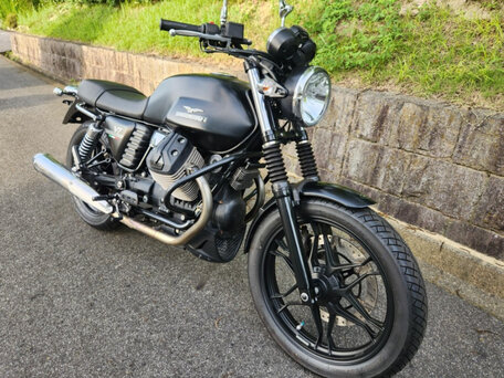2014 Moto Guzzi V 7, чёрный, 640000 рублей, вид 2
