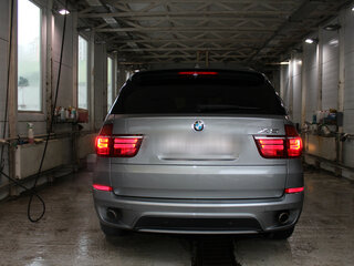 2012 BMW X5 35i II (E70) Рестайлинг, серый, 2600000 рублей, вид 4