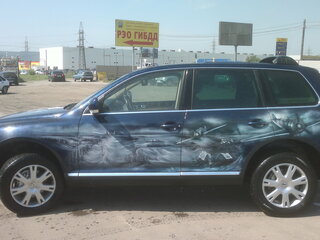 2004 Volkswagen Touareg I, синий, 1100000 рублей, вид 2