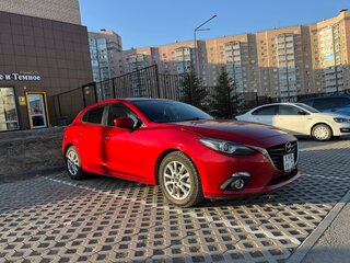 2014 Mazda Axela III, красный, 1300000 рублей, вид 3
