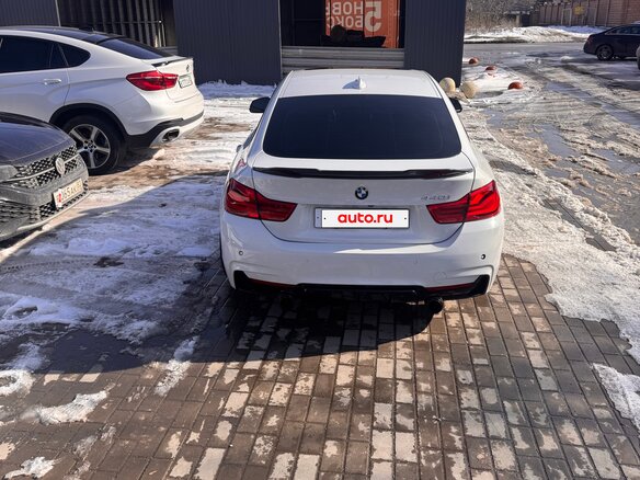 2018 BMW 4 серии Gran Coupe 440i F32/F33/F36 Рестайлинг, белый, 3800000 рублей - вид 5