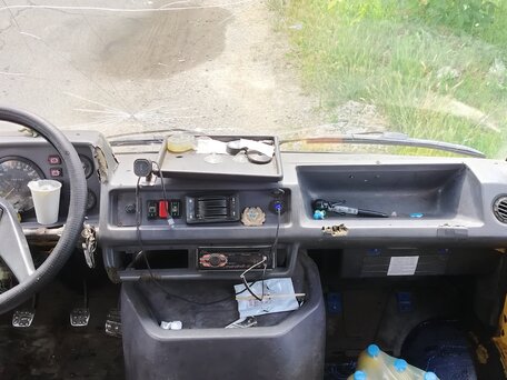 1994 Mercedes-Benz T1, жёлтый, 450000 рублей, вид 5