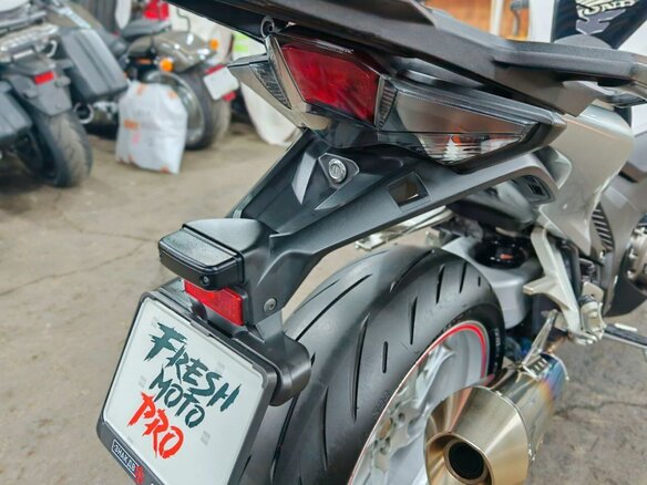 2012 Honda VFR 1200, белый, 860000 рублей - вид 22