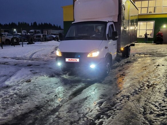 2011 ГАЗ ГАЗель (3302), белый, 950000 рублей - вид 3