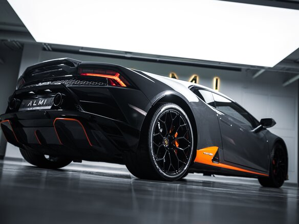 2020 Lamborghini Huracán I Рестайлинг, серый - вид 11