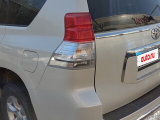 2013 Toyota Land Cruiser Prado 150 Series, белый, 3100000 рублей, вид 4