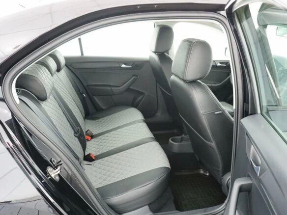 2021 Volkswagen Polo VI, чёрный, 2500000 рублей - вид 12