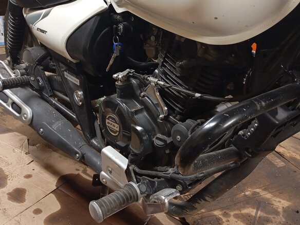 2018 Bajaj Avenger, белый, 170000 рублей - вид 9