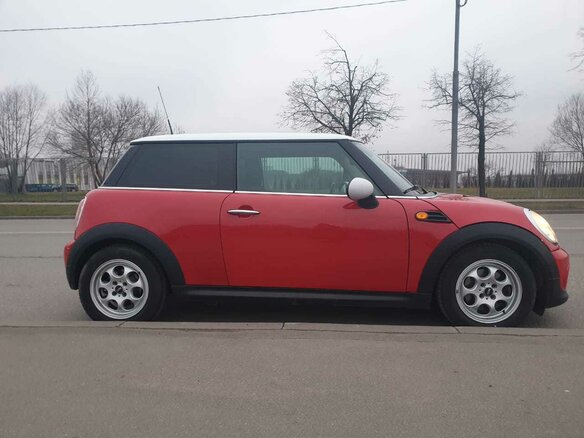 2013 Mini Hatch Cooper II (R56) Рестайлинг, красный - вид 9