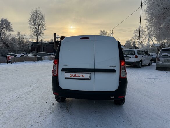 2018 Lada (ВАЗ) Largus I, белый, 890000 рублей - вид 6