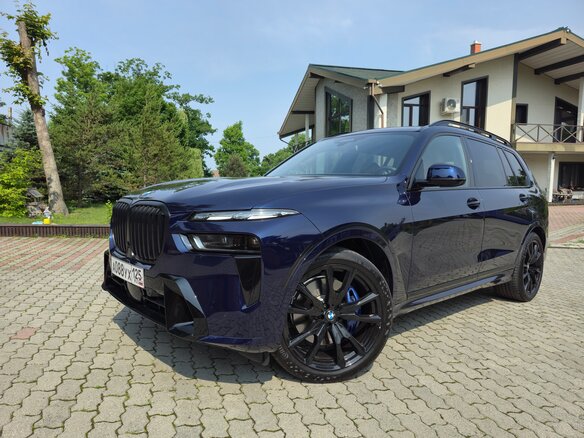 2024 BMW X7 40i I (G07) Рестайлинг, синий, 12375420 рублей - вид 35