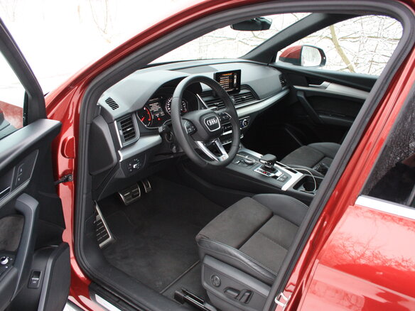 2019 Audi Q5 II (FY), красный - вид 15