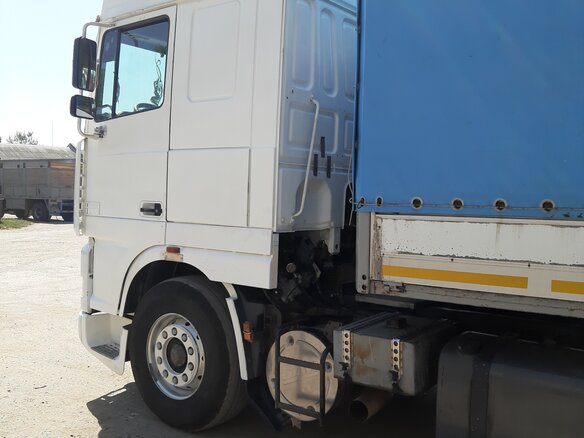 2001 DAF 95XF, белый, 500000 рублей - вид 16