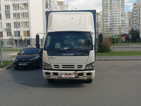 2010 Isuzu Elf (N-series), белый, 1700000 рублей, вид 1