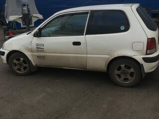1999 Honda Logo, белый, 270000 рублей, вид 2