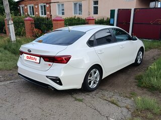 2019 Kia Cerato IV, белый, 1800000 рублей, вид 1