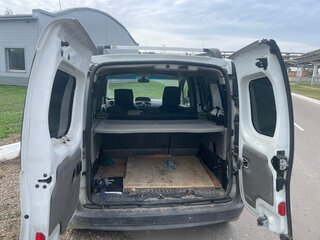 2009 Renault Kangoo II, белый, 550000 рублей, вид 4