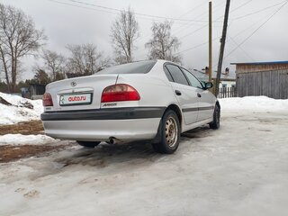 2001 Toyota Avensis I Рестайлинг, серебристый, 215000 рублей, вид 3