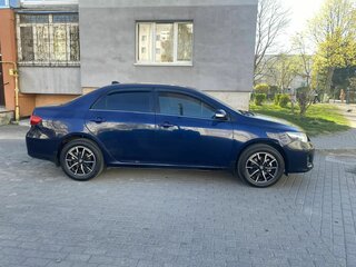 2011 Toyota Corolla X (E140, E150) Рестайлинг, синий, 1250000 рублей, вид 3