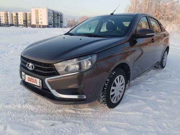 2016 Lada (ВАЗ) Vesta I, коричневый