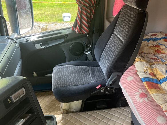 2006 Scania R-Series, синий, 2400000 рублей - вид 16