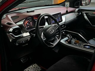 2020 Geely Coolray I, красный, 1700000 рублей, вид 3