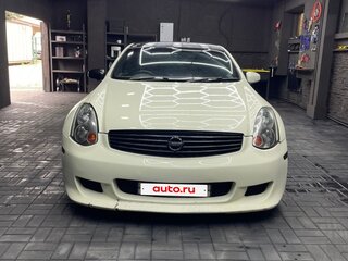2004 Nissan Skyline XI (V35), белый, 1200000 рублей, вид 4