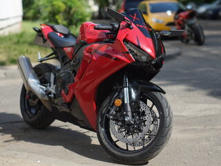 2018 Honda CBR 1000 RR/RA Fireblade, красный, 1178759 рублей, вид 1