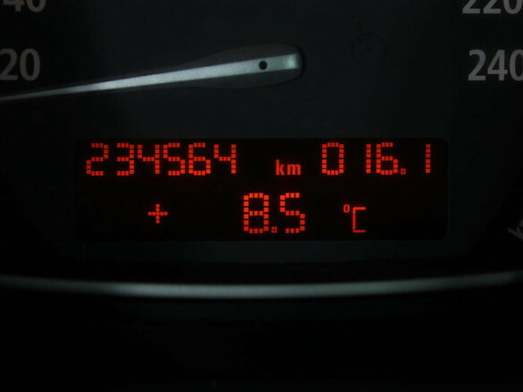 2004 BMW X3 25i I (E83), серый - вид 5