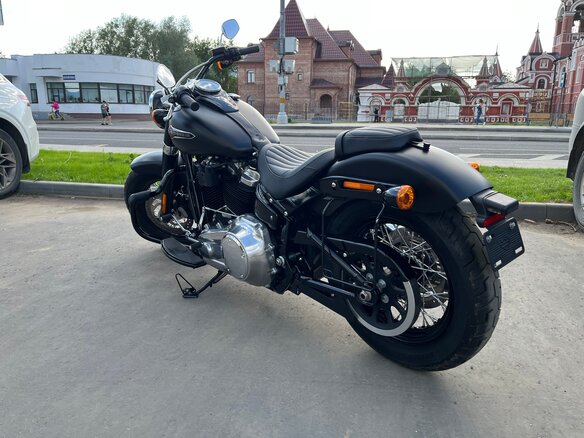 2018 Harley-Davidson Softail Slim, чёрный, 1940000 рублей - вид 9