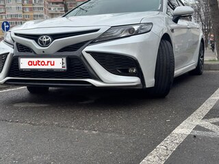 2022 Toyota Camry US Market VIII (XV70) Рестайлинг, белый, 3600000 рублей, вид 1