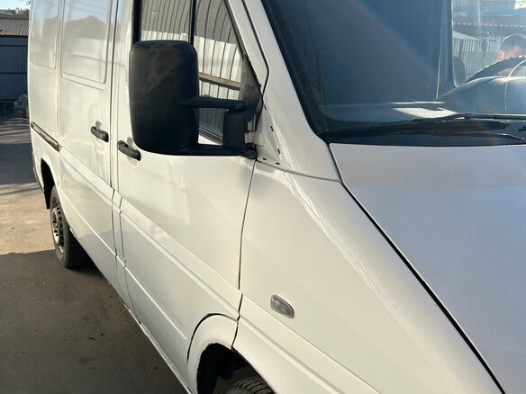 1995 Mercedes-Benz Sprinter, белый, 800000 рублей - вид 8